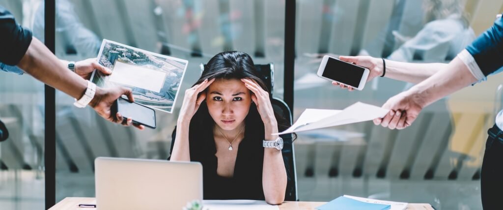 ser humano sustentável buscando equilíbrio na vida moderna